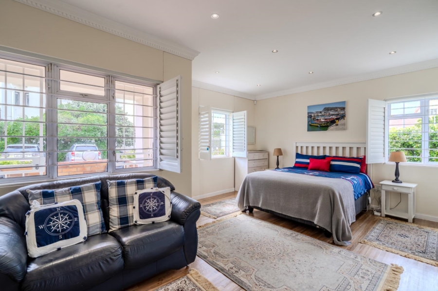 3 Bedroom Property for Sale in Fish Hoek Western Cape